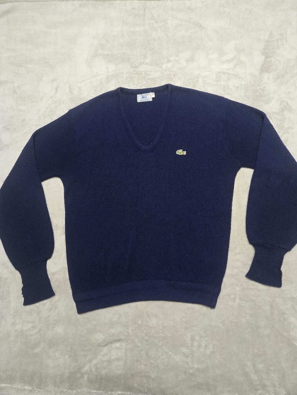 Vintage Lacoste Men's Navy V-Neck Sweater Men's Size Large Acrlic 90's